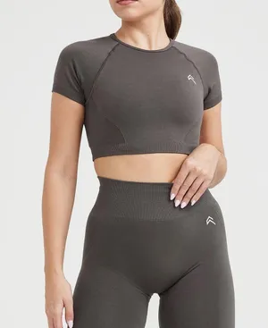Oner Active Effortless Seamless Short Sleeve Crop Top Deep Taupe thumbnail 1