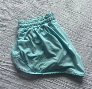 Lululemon Hotty Hot Short 2.5” thumbnail 1