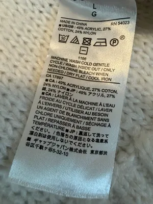 Banana republic white sweater thumbnail 6