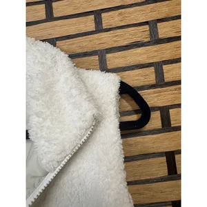 Patagonia White‎ Patagonia Los Gatos Fleece Vest Size Large thumbnail 3