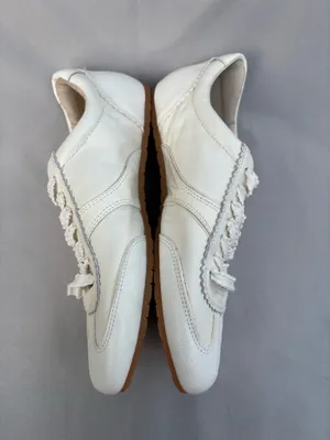 Dolce Vita Women’s White Leather Lace-Up Sneakers Size 9 – Retro Casual thumbnail 2