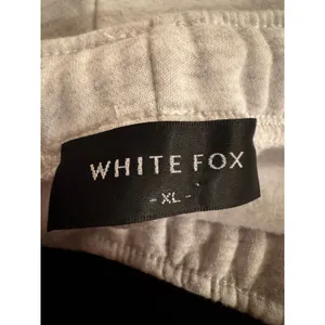 White Fox Boutique Grey Cherry Graphic Bow Sweat Shorts, Size XL thumbnail 4