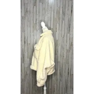We The Free Teddy Swing Jacket‎ Ivory Size M Cropped Button Front Cozy Casual thumbnail 5