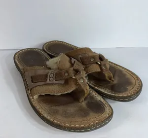 Uggs Women's Furry Sandals Sz 9 UGG 1629 EUC thumbnail 9
