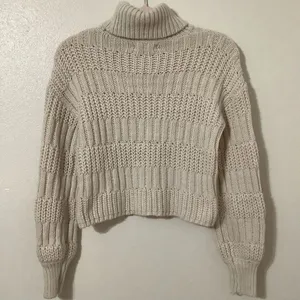 Aeropostale Cottagecore Chunky Knit Cream Oversized Turtleneck Sweater Small thumbnail 4