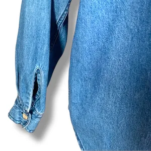 Vintage‎ 90s Denim Chambray Christmas Shirt Embroidered Mittens Medium Holiday thumbnail 10