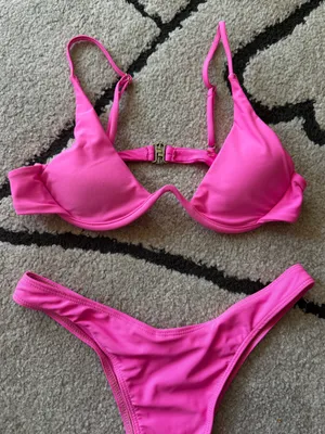 SHEIN Hot Pink Underwire Bikini Set thumbnail 4