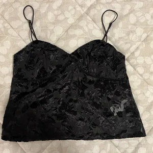 Abercrombie lace cami thumbnail 1
