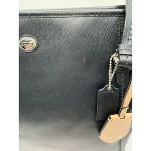 Coach Purse Black‎ Peyton Saffiano Leather Zip Top Tote Shoulder Bag Logo Charm thumbnail 8