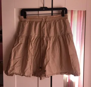 Skirt thumbnail 1