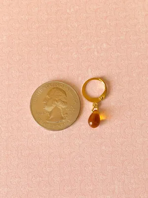 Handmade amber mini teardrop Czech glass simple minimalist earrings💛 thumbnail 7