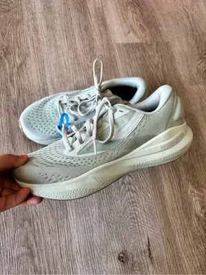 Brooks Women's Adrenaline GTS24 thumbnail 6