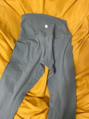 Green Capri Leggings thumbnail 2