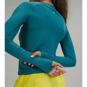 Lululemon Swiftly tech Athleisure size 4 long sleeve top thumbnail 2