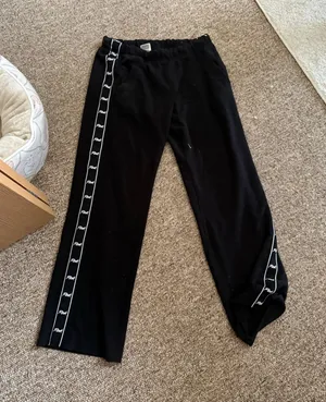 PINK - Victoria's Secret Sweatpants thumbnail 1