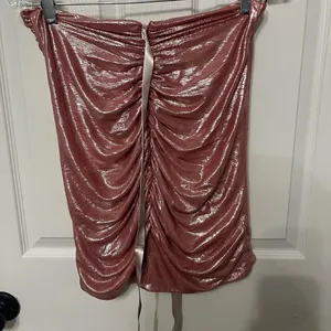 House of CB Shahja pink metallic ruched‎ mini skirt Size Medium thumbnail 9