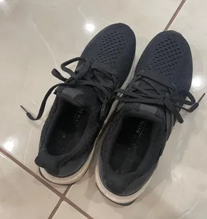 Adidas Ultraboost Shoes Women’s thumbnail 2