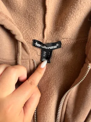 Cropped Charlotte Russe Hoodie thumbnail 2