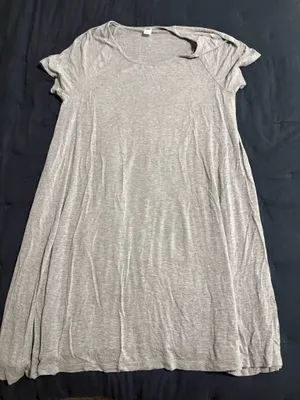 Old Navy Grey Basic Dress thumbnail 1