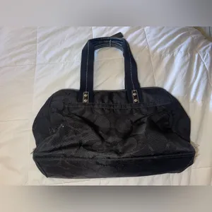 Black Coach Designer Hand Bag thumbnail 2