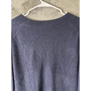 White‎ + Warren 100% Cashmere Navy V Neck Pullover Sweater Women's XS Classic thumbnail 4