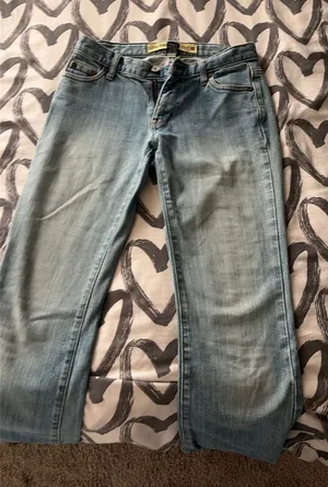 Old Navy Low-Rise Bootcut Jeans Vintage thumbnail 1