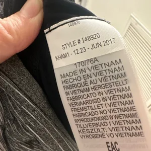 Marmot | Women's Black‎ Gray Athletic Workout Capri Cropped Leggings, Size L thumbnail 7