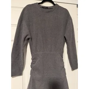 Zara Gray‎ Ribbed Knit Sweater Mini Dress Blend Chunky Structured Tik Tok Flaw thumbnail 4
