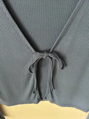 RVCA blue ribbed tie front long sleeve top L Y2K school casual thumbnail 3