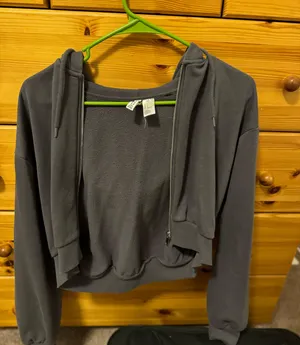 Grey Cropped Zip Up Size M thumbnail 1