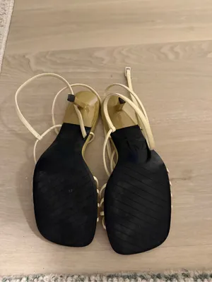 Zara Beige Strappy Knot Square-Toe Heeled Sandals thumbnail 3