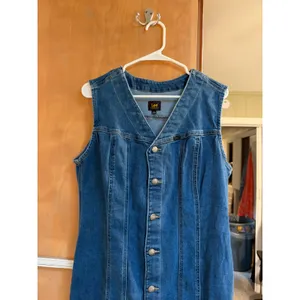 Lee Women's Size Large Heritage Sleeveless Rider Denim Dress V-Neck Button Front thumbnail 5