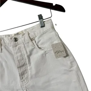 NWT FREE PEOPLE We The Free Maggie Distressed Cotton White Denim Jeans thumbnail 6
