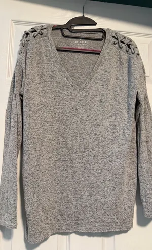 American Eagle Small/Med Gray Lace-Up Shoulder V-Neck Soft Plush Top thumbnail 1