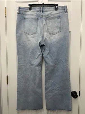 Arula Women's Light Wash Distressed Wide Leg Denim Jeans - Size 18 thumbnail 7