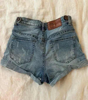 One x One Teaspoon Shorts thumbnail 2