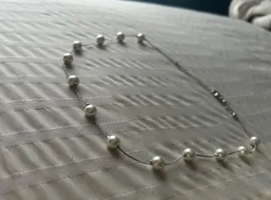 Pearl Necklace thumbnail 3