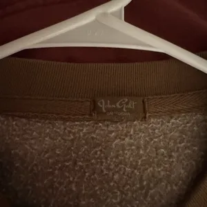 Brandy Melville Erica Sweatshirt Brown thumbnail 3