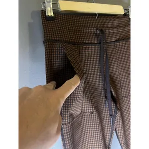 OFFLINE By Aerie Leggings Womens Medium Brown Houndstooth Stretch Ankle Pants thumbnail 4