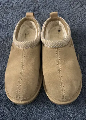 UGG Koolaburra by thumbnail 1