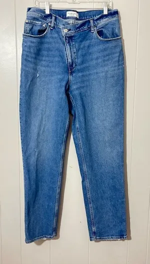 Abercrombie & Fitch The ’90s Criss Cross Ultra High Rise Slim Straight Jeans 32 thumbnail 1