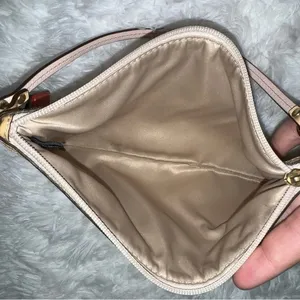 Coach Womens Wristlet Leather with Felt Detail Neutral Colored / Y2K thumbnail 6