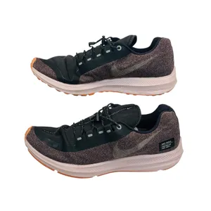 Nike Winflo 5‎ Shield Womens Sz 10 A01573-200 Reflective Water Repellent Runners thumbnail 2