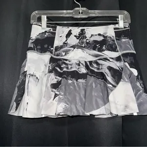 Lululemon Hit Your Stride Skirt thumbnail 3