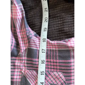 O'Neill Long Sleeve Shirt Pink/Gray Plaid‎ Size Medium Button Up Studs thumbnail 9