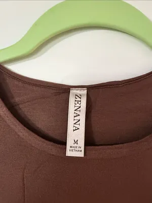 NWOT Zenana Outfitters Brown Scoop Neck Tank Top thumbnail 2