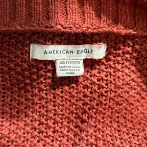 American Eagle Rust Brown Henley Sweater | XS | Relaxed Boyfriend Fit thumbnail 10