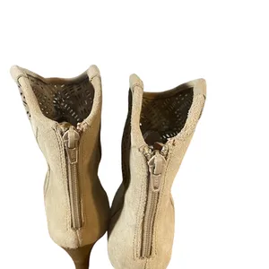 Crown Vintage Women’s Beige Suede Western Wedge Ankle Boots Size 7.5 thumbnail 6