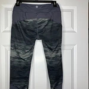 Athleta Womens‎ Yoga Pants Size Small Gray thumbnail 5