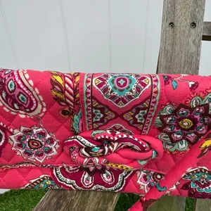 Vera Bradley Knot Just A Clutch Shoulder Bag Pink‎ Paisley Call Me Coral 12x6” thumbnail 2